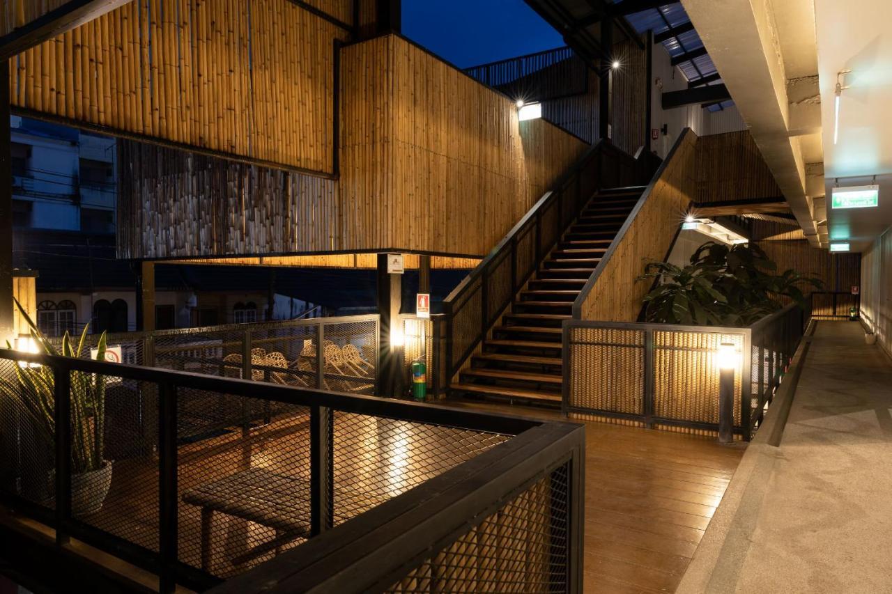 فندق Pakchong Center Poshtel المظهر الخارجي الصورة